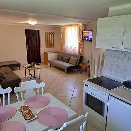 Apartman Cherry Gradac Valjevo Exterior photo